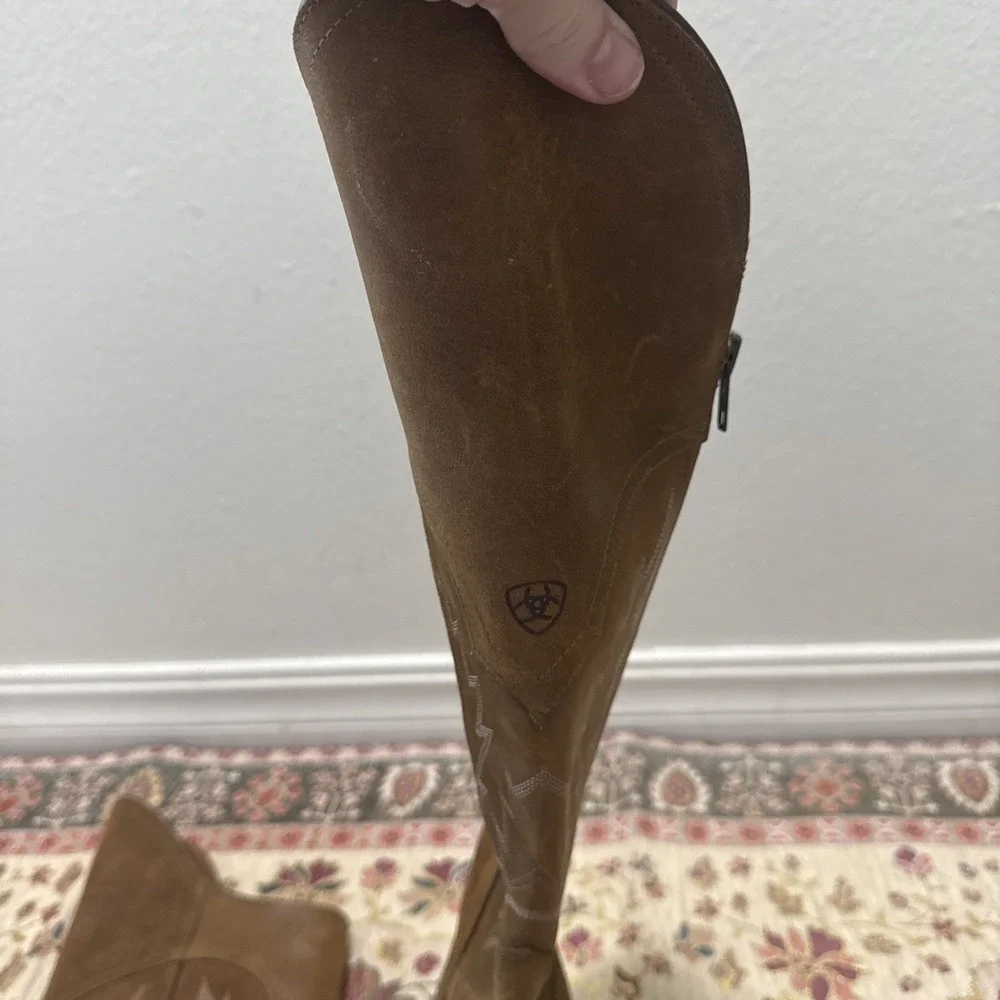 Ariat Riding Knee Boot w Western DetailMurrieta Soft Distressed‎ Brown New 6.5B